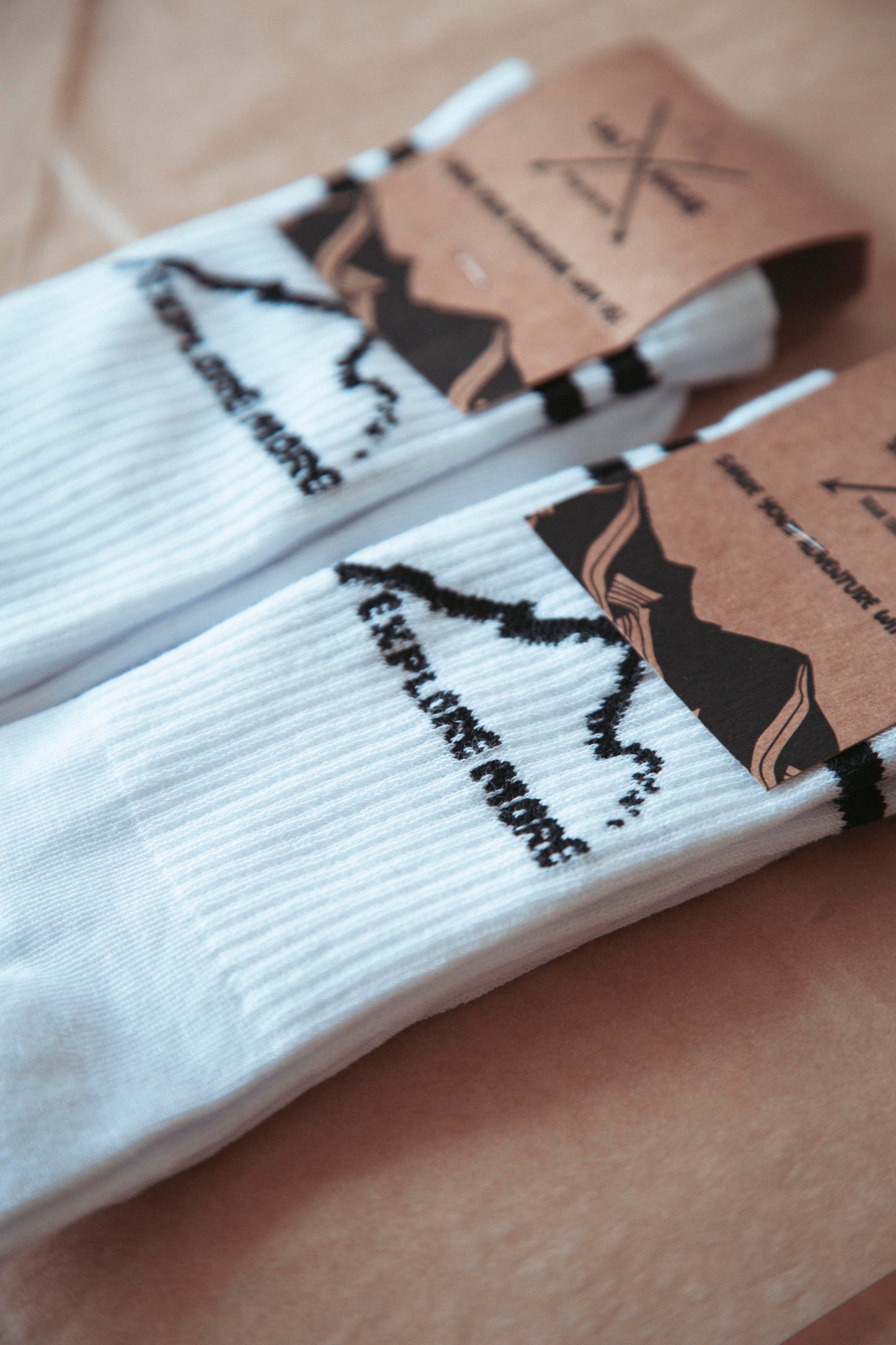 Statementsocken | Explore More