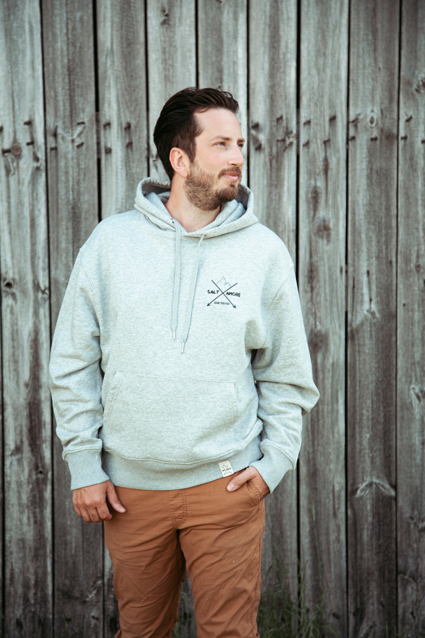 Bio-Baumwoll Hoodie "Explore More"