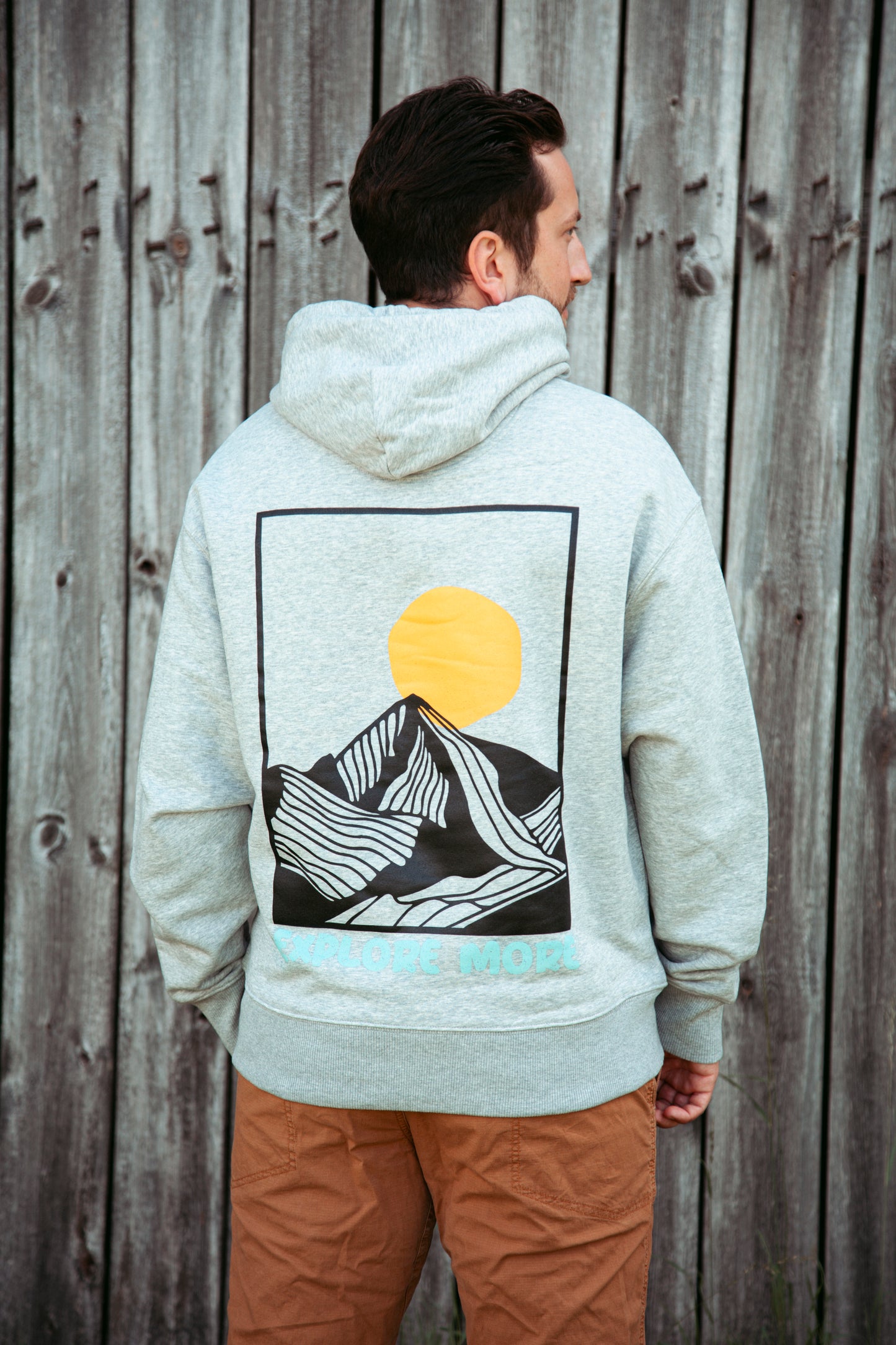 Bio-Baumwoll Hoodie "Explore More"