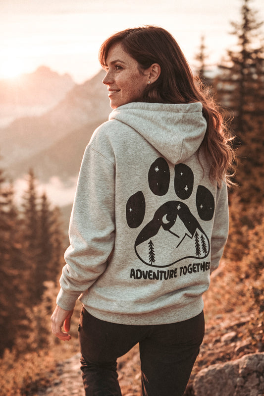 Outdoor_Hoodie_nachhaltige_Mode_Outdoorlabel_Nuernberg