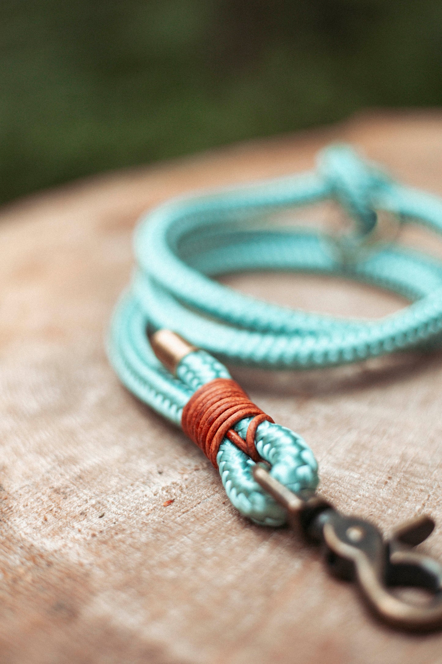 Hundeleine Wilderness | Multifunktionale Leine aus Paracord & Leder | Mix & Match